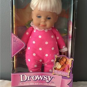 Drowsy Doll in Pink Polka Dot Outfit